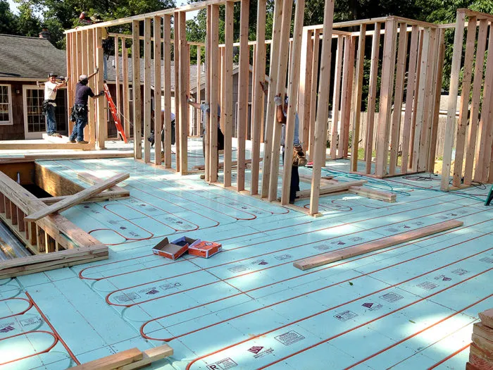 https://images.greenbuildingadvisor.com/app/uploads/2014/04/24144548/Installing-radiant-floor-heat.webp