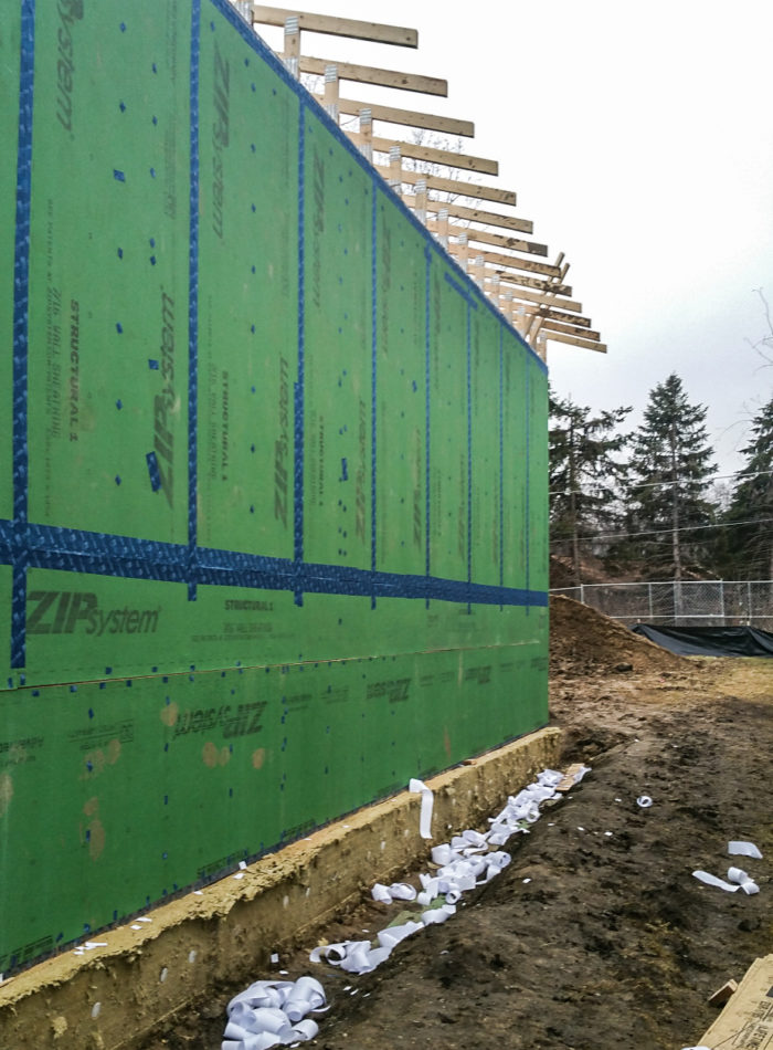 Installing ZIP System Sheathing: Taping Seams and Corners - Fine