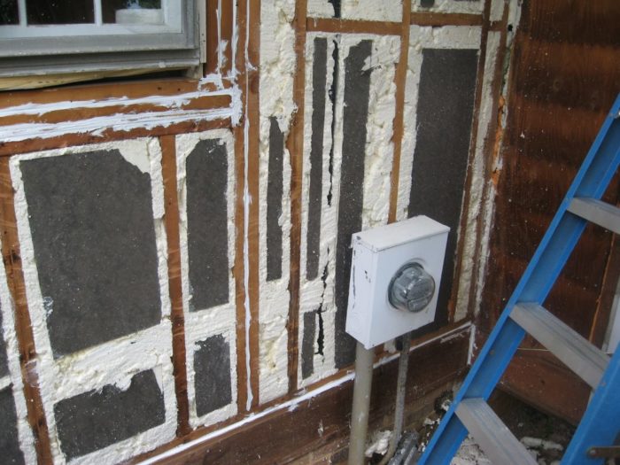 Prepping for Spray Foam - GreenBuildingAdvisor