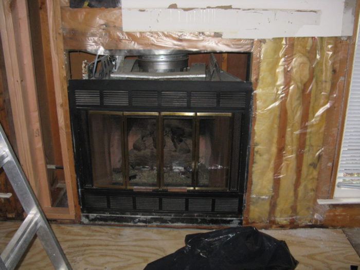 How to Replace Insulation in Fireplace Doors