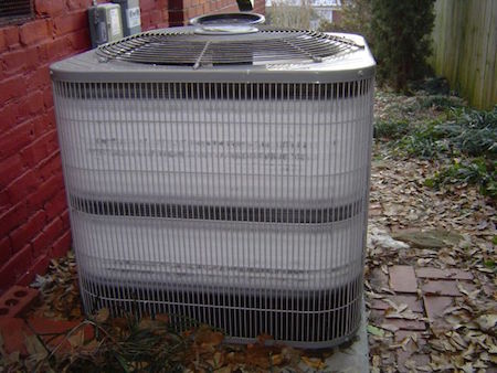 The outdoor unit of an air-source heat pump extracts heat from cold outdoor air. (Image by Energy Vanguard)