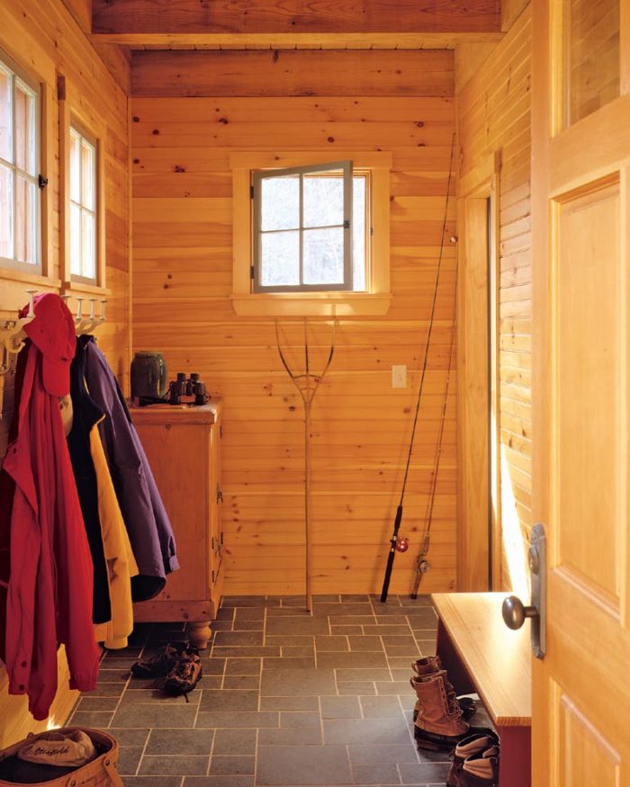 11 Must-Have Mudrooms