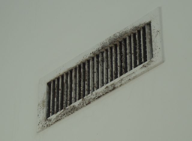 Why Air Conditioning Vents Sweat