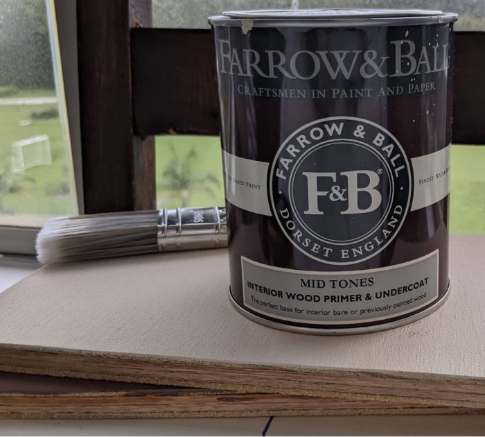 New paint makes tough self-cleaning surfaces, Imperial News