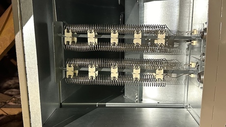 furnace running on auxiliary heat